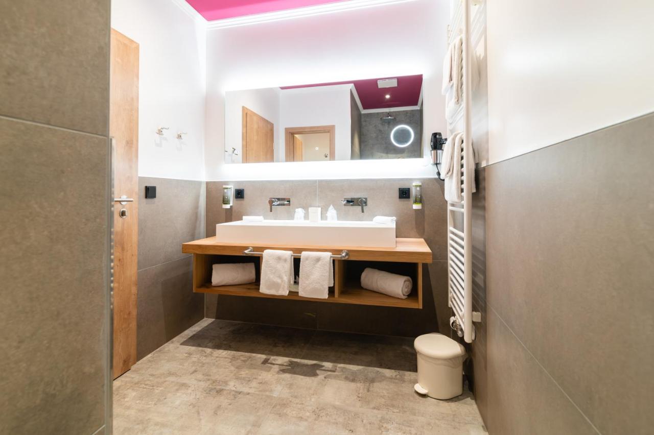 Hotel & Richard Held 4*